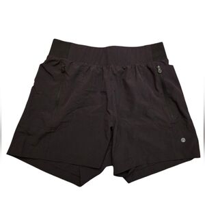 Apana Shorts